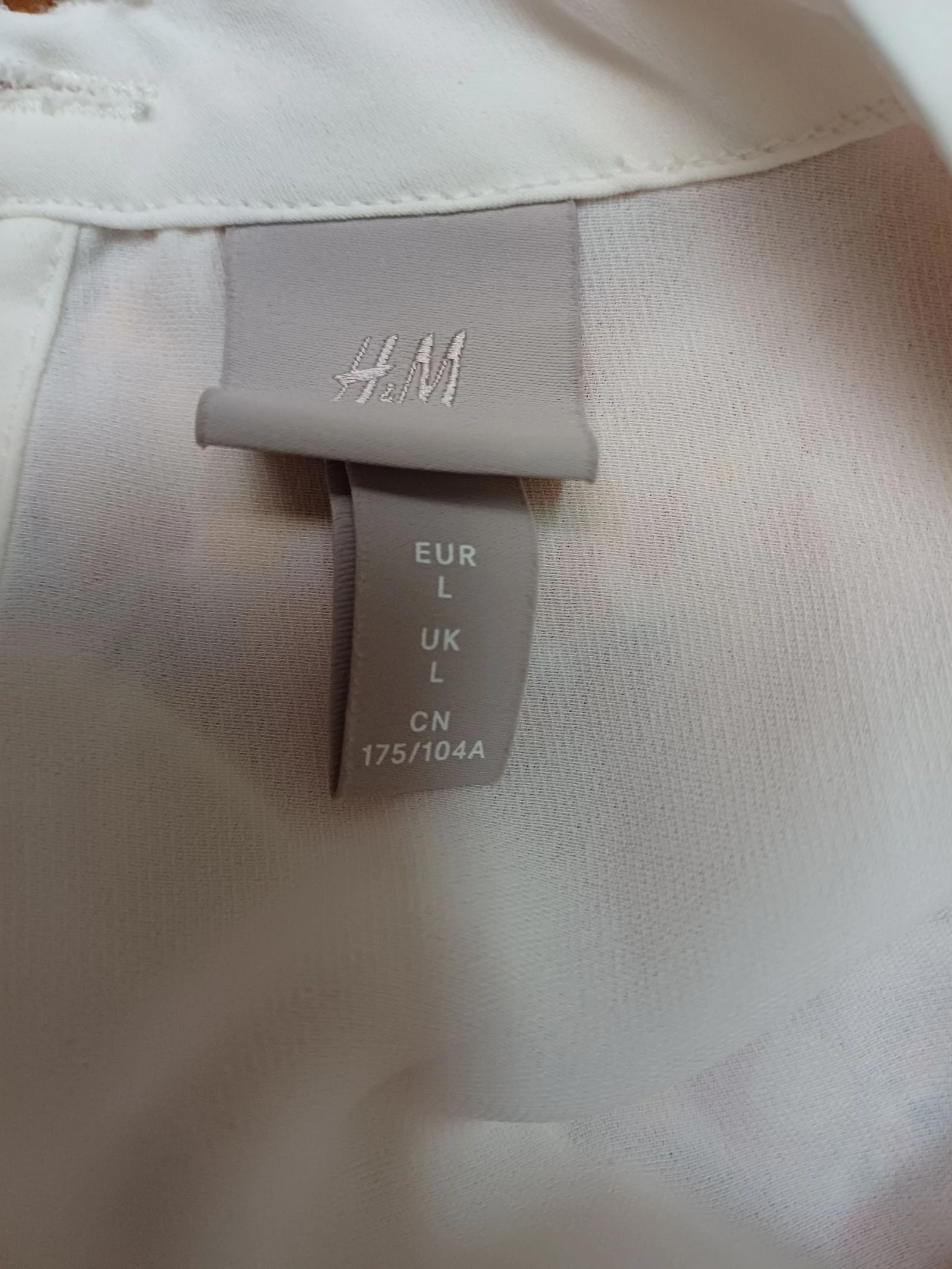 Blusa branca elegante de mangas compridas - 40 - H&M – photo 5